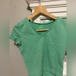 Green crop top super cute $8